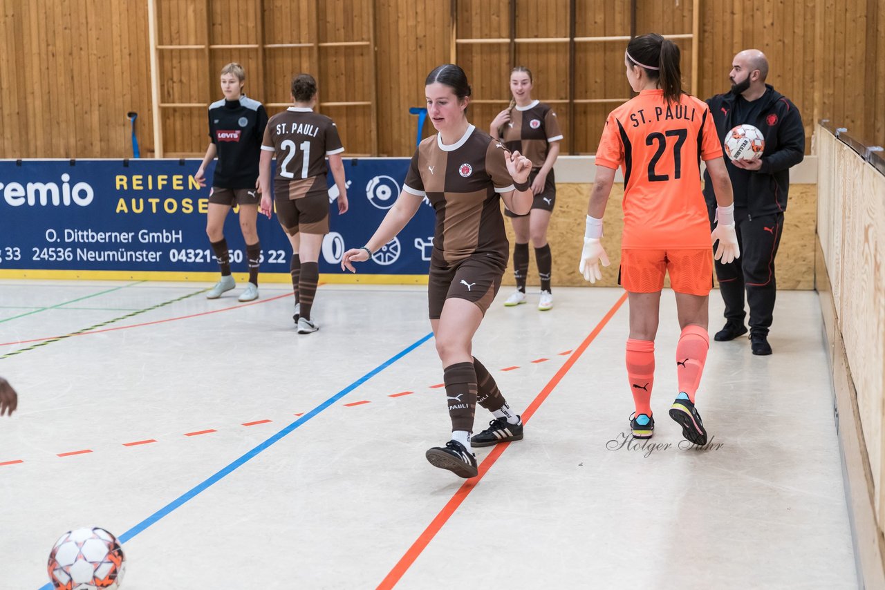 Bild 160 - Wahlstedter Wintercup